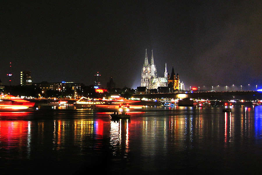 Köln Lichter vom KölnTriangle Cologne View – Aussicht 1